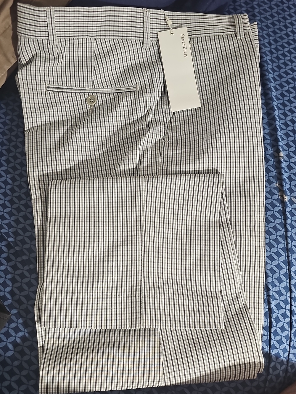 Perry Ellis Plaid Dress Pants